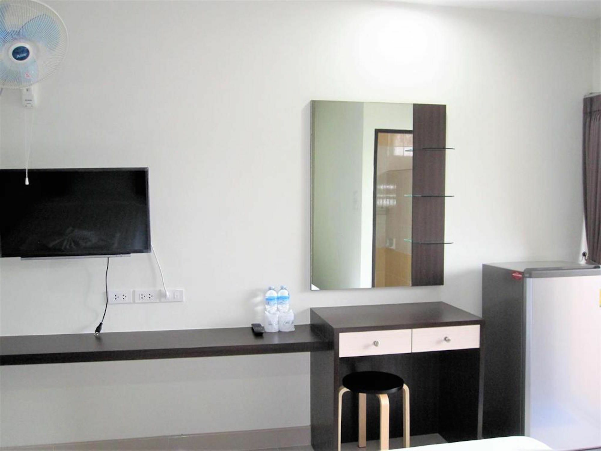 Corner One Residence Hat Yai Esterno foto