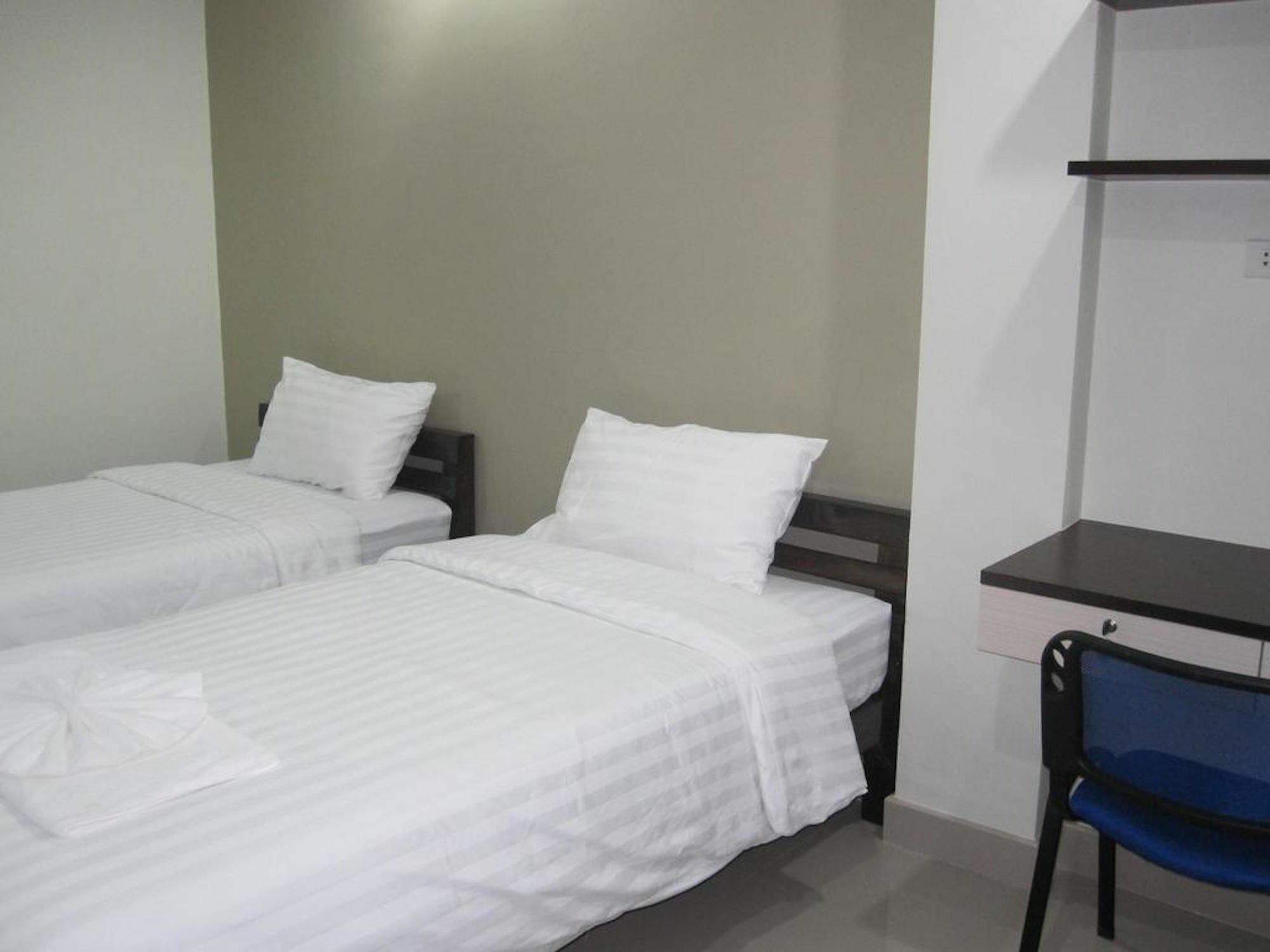 Corner One Residence Hat Yai Esterno foto