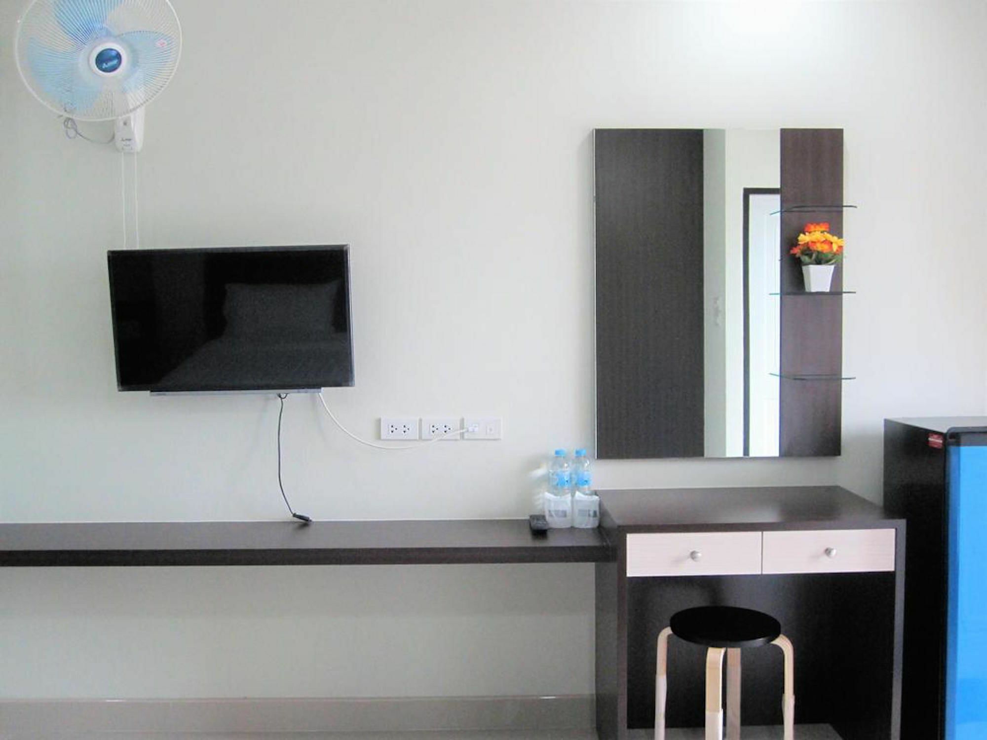 Corner One Residence Hat Yai Esterno foto